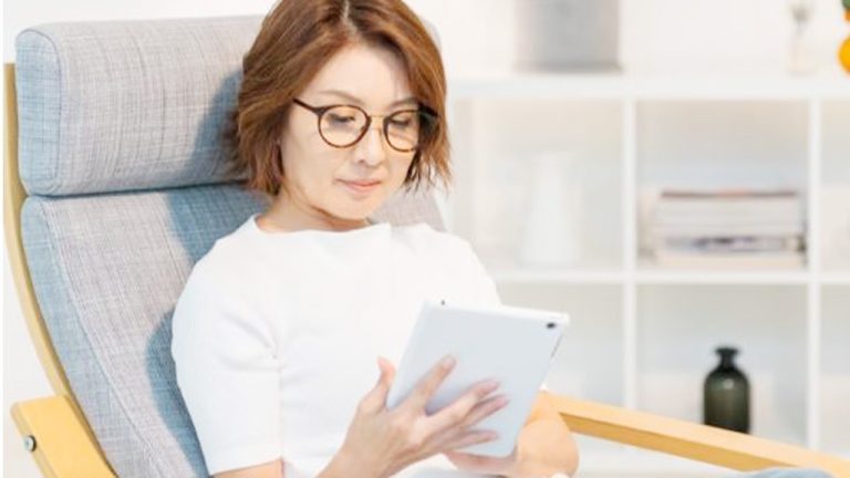 Difference Between Reading Glasses and Computer Glasses