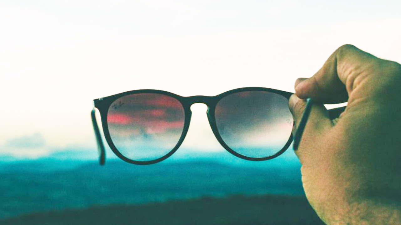 What Are the Pros and Cons of Polarized Sunglasses