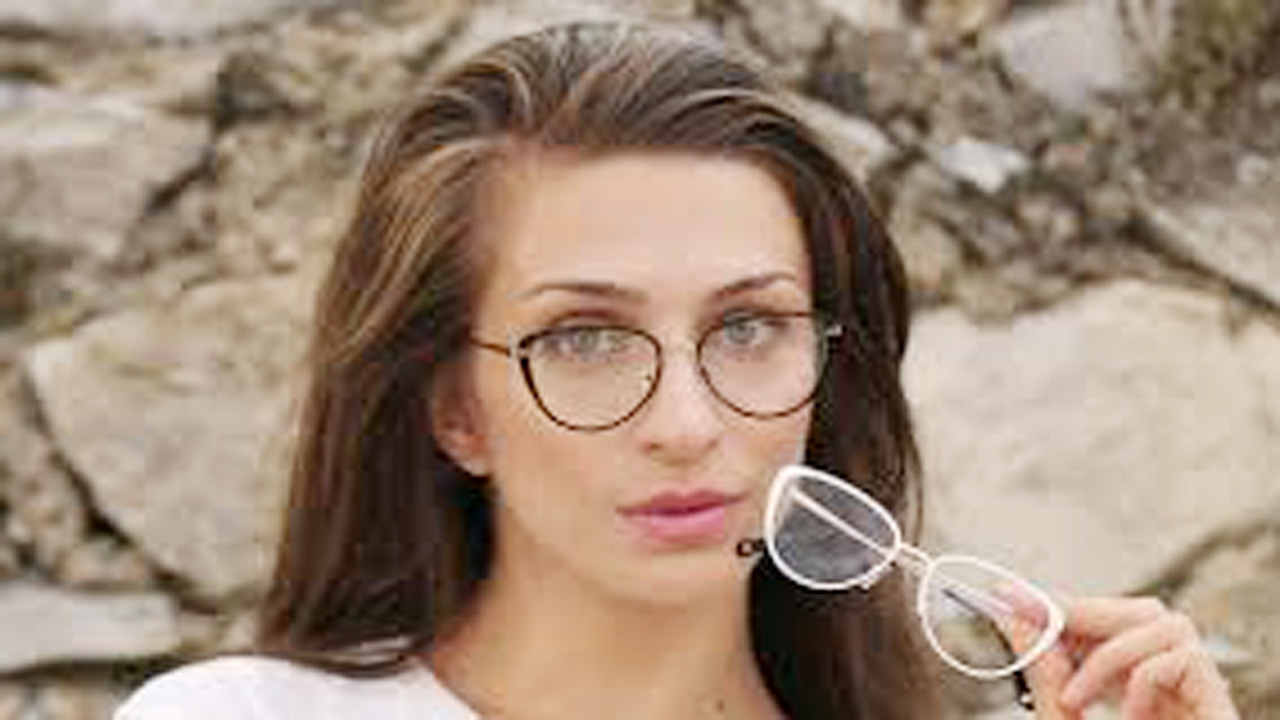 What Is the Best Type of Lens for Glasses